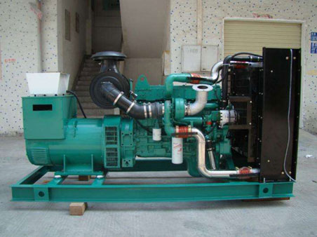 高阳1100kw康明斯柴油发电机组图片 高阳1100kw康明斯柴油发电机组图片